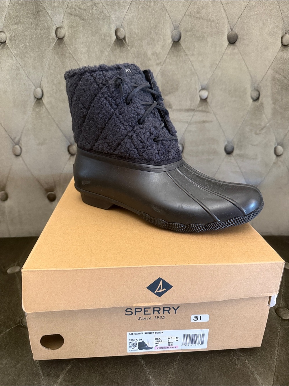 Sperry Quilted Sherpa Lace-Up Black Duck Boot
